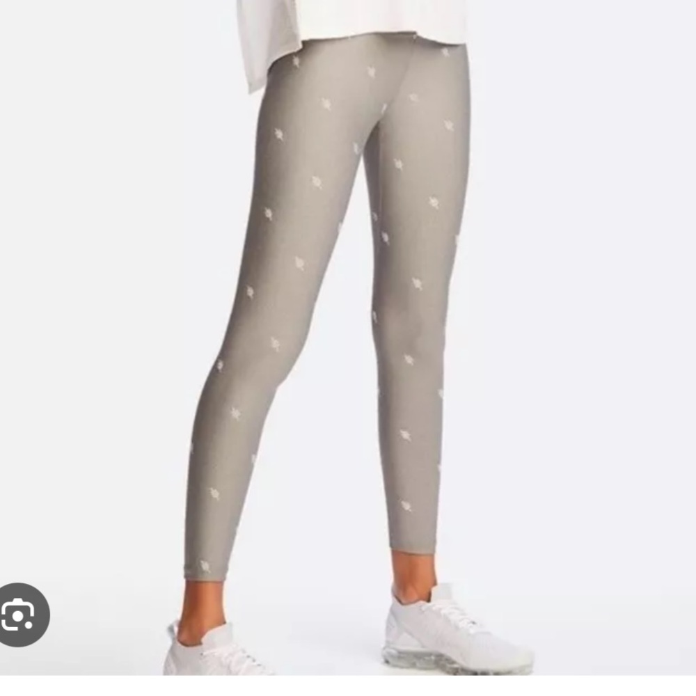 SOLD - NWT - 2 Piece Set - ALALA laurel bra/pants - size L